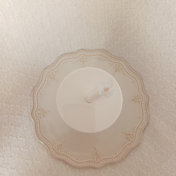 Kate Spade New York Layered Logo 20 oz Insulated Tumbler - Picture 7 of 10